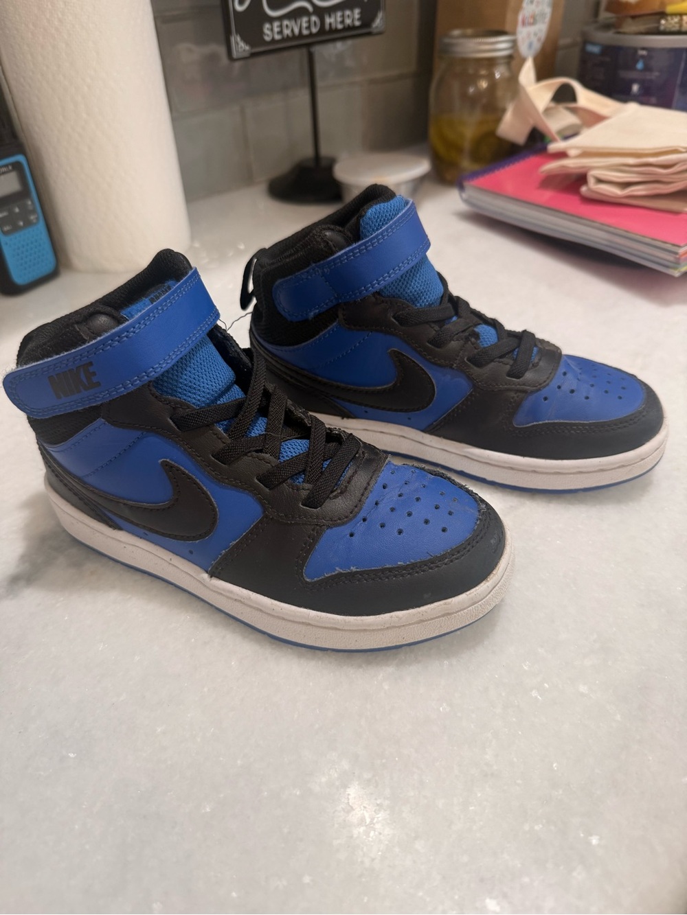 Nike Kids High-Top Sneakers in Blue and Black